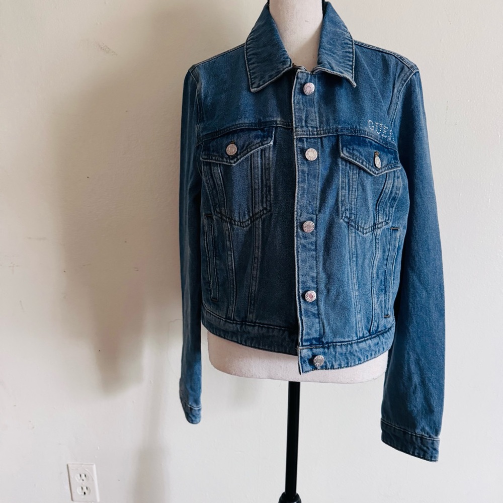GUESS Classic Blue Jean Jacket